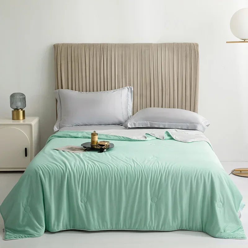 Air Condition Comforter for Summer Pure Color Ice Silk Cooling Blanket Lightweight and Smooth Twin/King Size Cold Quilt