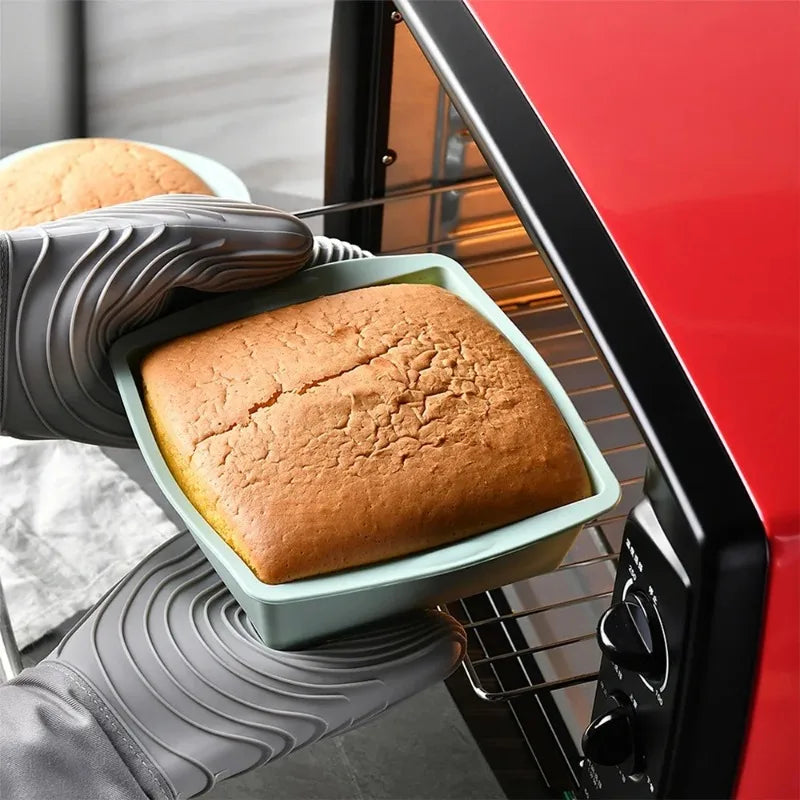 1/4Pcs Silicone Square Cake Plate Non-Stick Brownie Pot with Anti-Slip Handle Oven and Air Fryer Safe Perfect for Baking Cakes