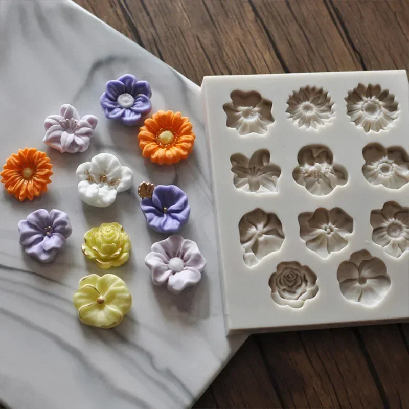 Mini Cute Creative Molds Sunflower Rose Flowers Shape Silicone Mold Cake Different Flower Combinations DIY Chocolate Mould Tools