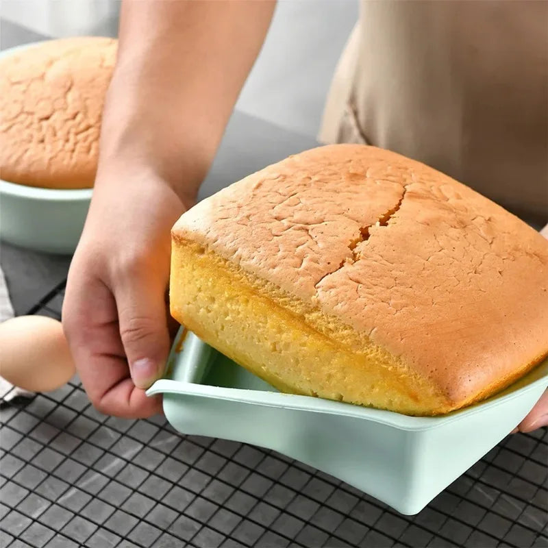 1/4Pcs Silicone Square Cake Plate Non-Stick Brownie Pot with Anti-Slip Handle Oven and Air Fryer Safe Perfect for Baking Cakes